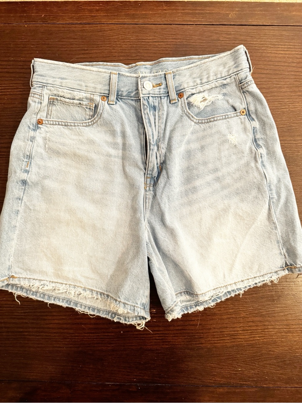 American Eagle Outfitters Light Wash Mom Shorts